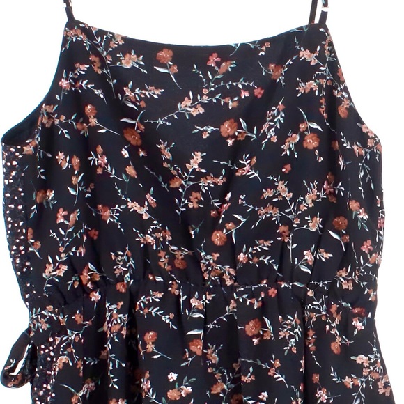 paper crane Black Multicolor Floral Double Print Surplice Wrap Peplum Tank Top - Picture 14 of 14